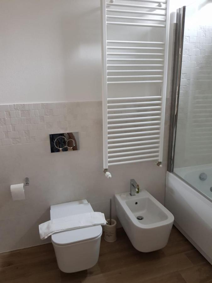 Apartments For You San Donato Milanese Buitenkant foto