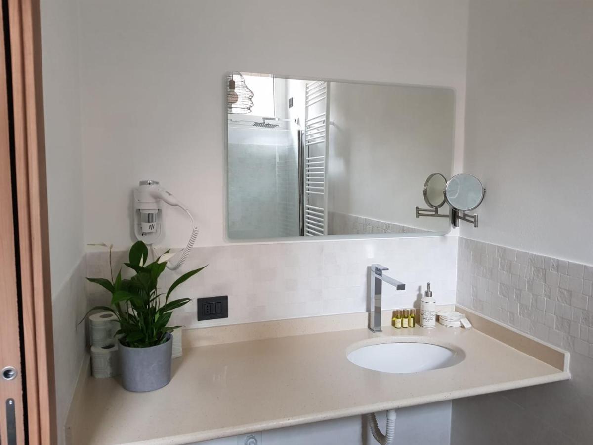 Apartments For You San Donato Milanese Buitenkant foto