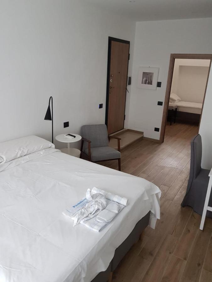 Apartments For You San Donato Milanese Buitenkant foto