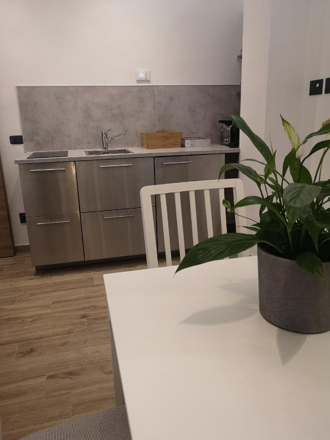 Apartments For You San Donato Milanese Buitenkant foto