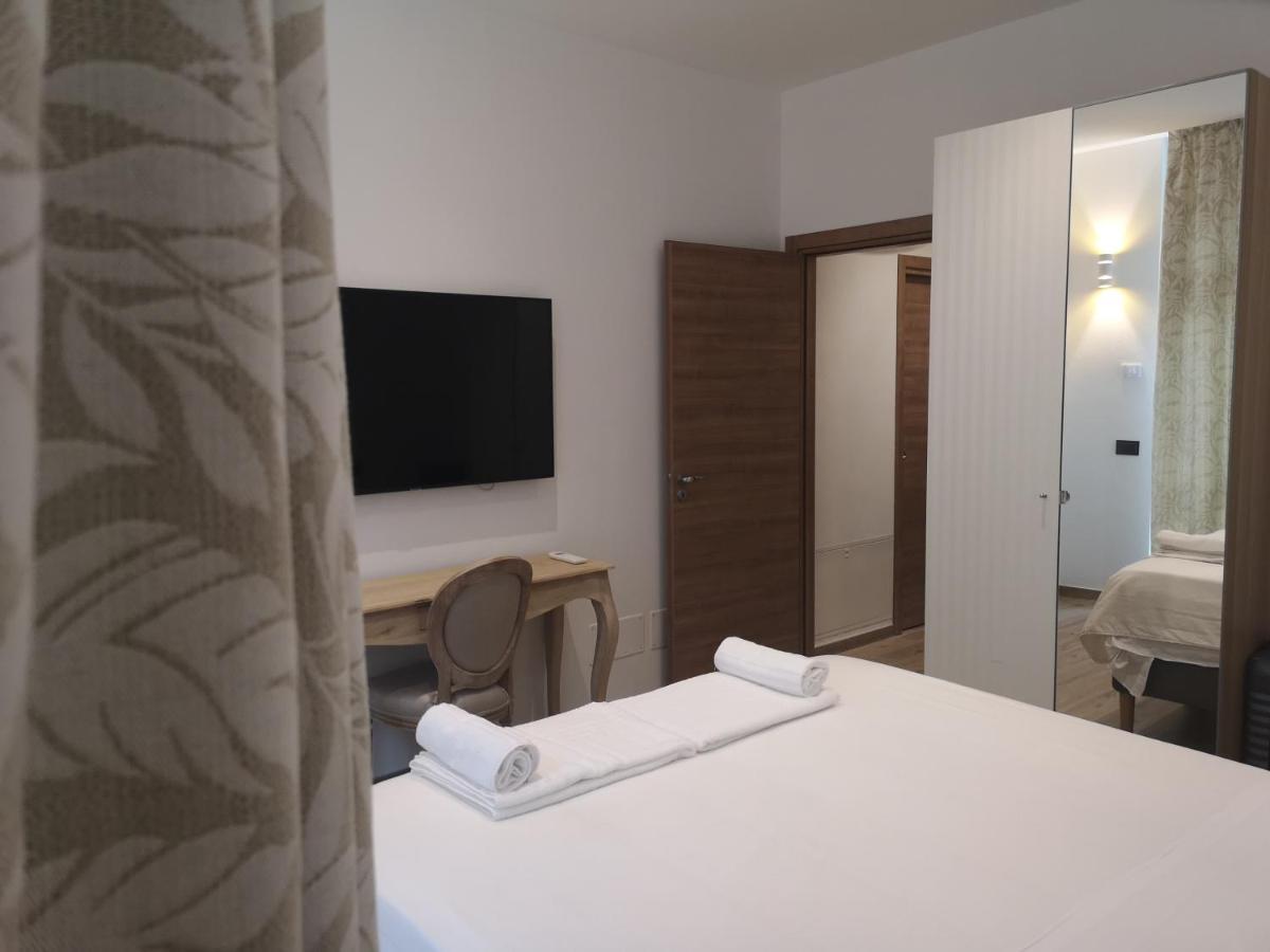 Apartments For You San Donato Milanese Buitenkant foto
